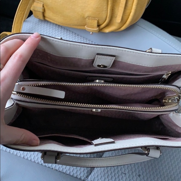 Purse - Picture 2 of 2